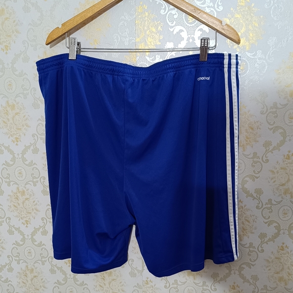 Adidas - Picture 6 of 7